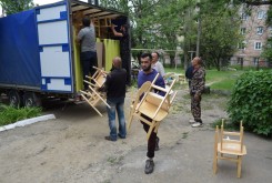 Калужские строители помогают маленьким жителям Первомайска